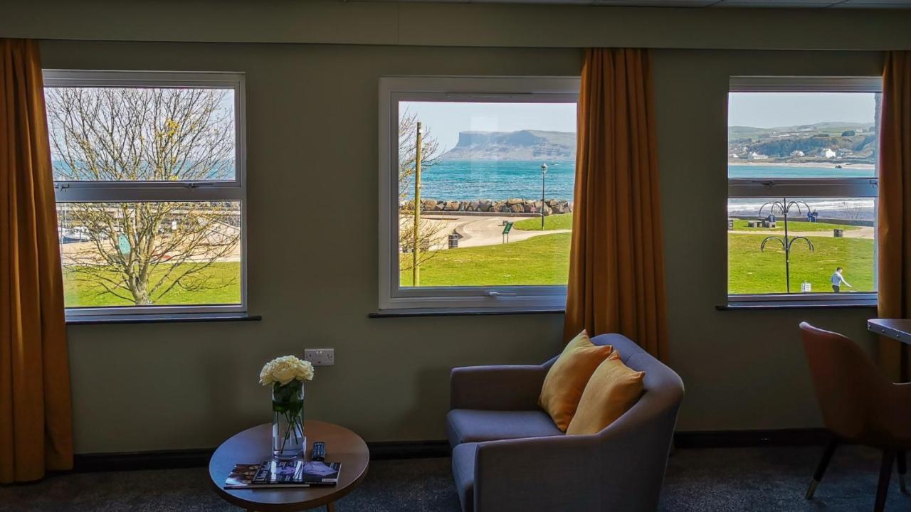 Marine Hotel Ballycastle Kültér fotó
