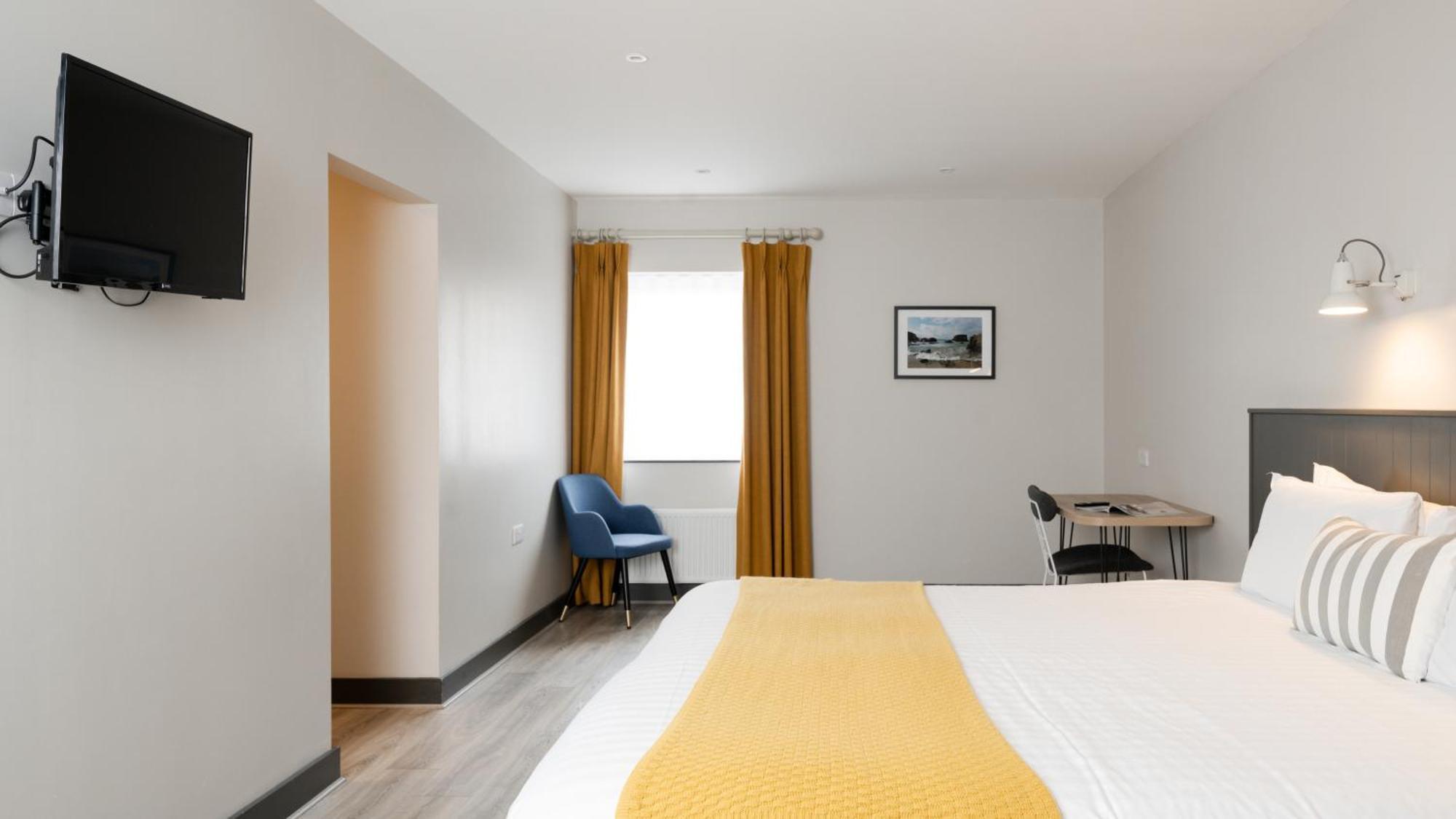 Marine Hotel Ballycastle Kültér fotó