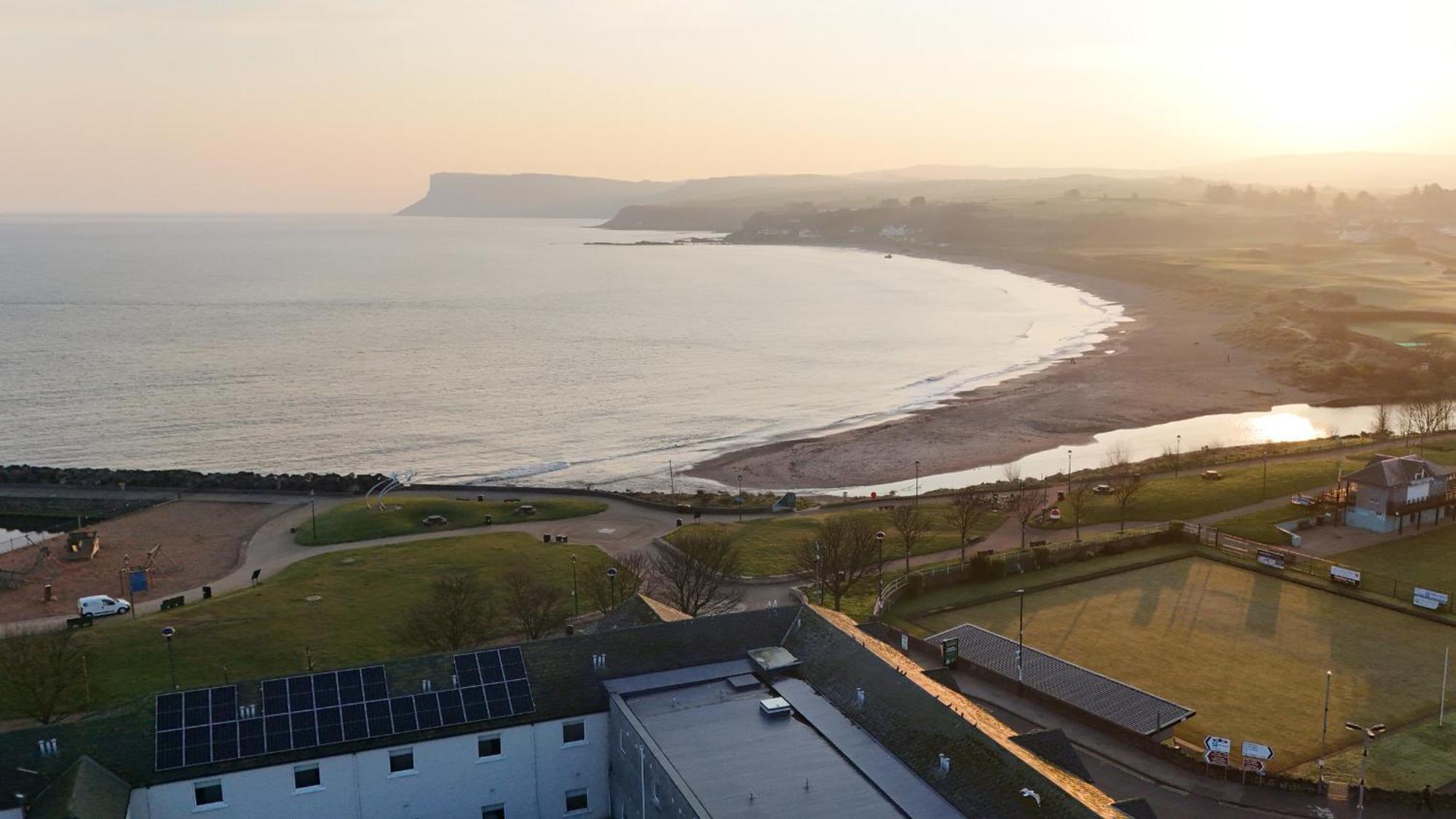 Marine Hotel Ballycastle Kültér fotó